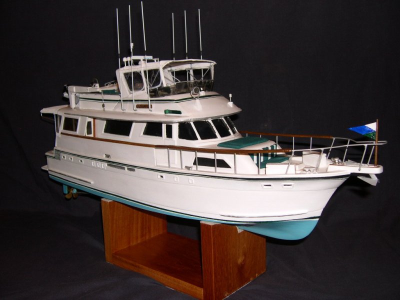 Hatteras 63 CMY