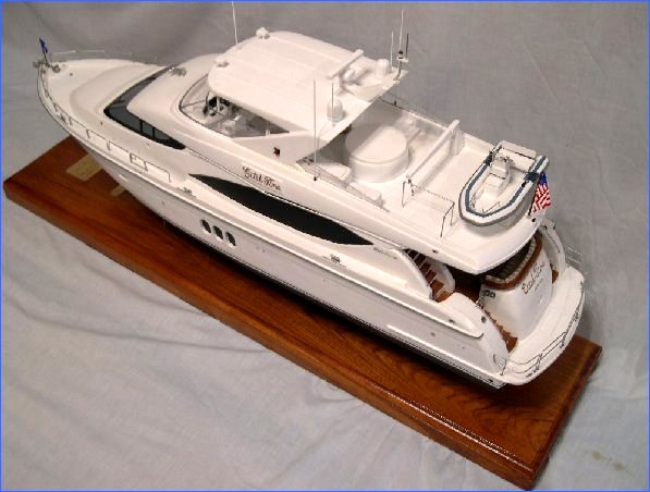 2004 Hatteras 80 MY