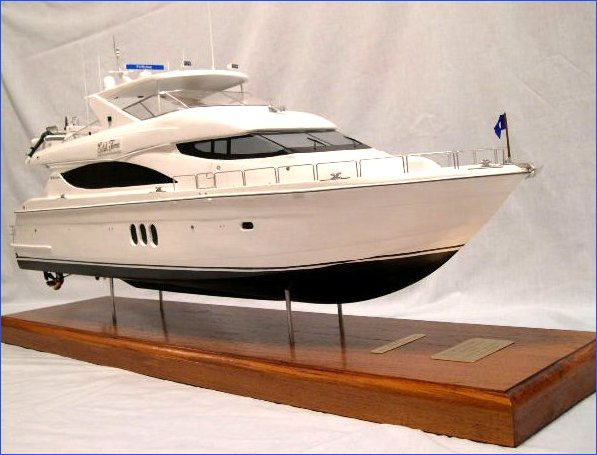 2004 Hatteras 80 MY