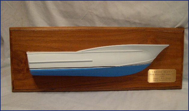 Hudson 32 Center Console